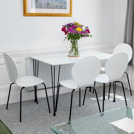 Super City Centre Apartment - Two Bedrooms, Perfect Location 巴斯 外观 照片