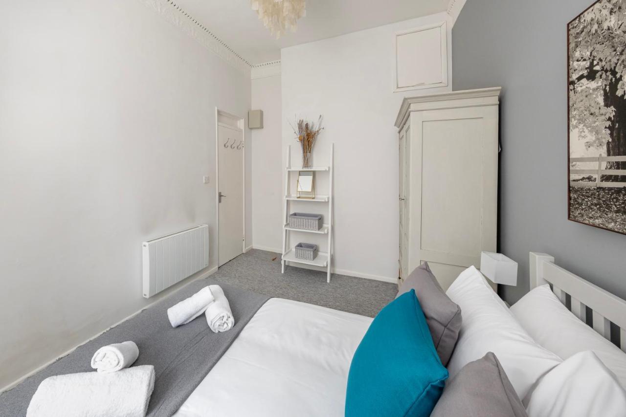 Super City Centre Apartment - Two Bedrooms, Perfect Location 巴斯 外观 照片