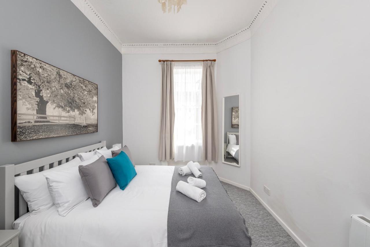 Super City Centre Apartment - Two Bedrooms, Perfect Location 巴斯 外观 照片
