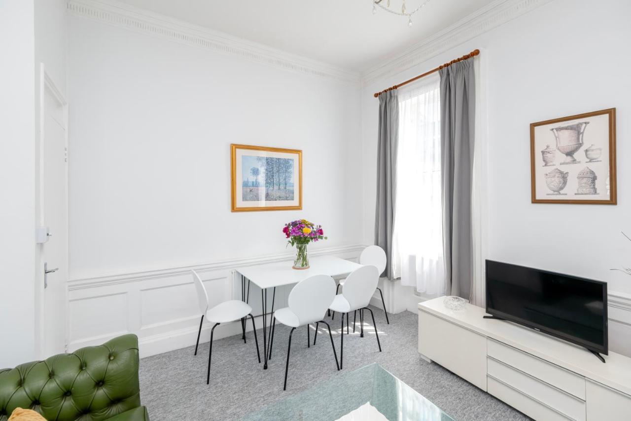 Super City Centre Apartment - Two Bedrooms, Perfect Location 巴斯 外观 照片